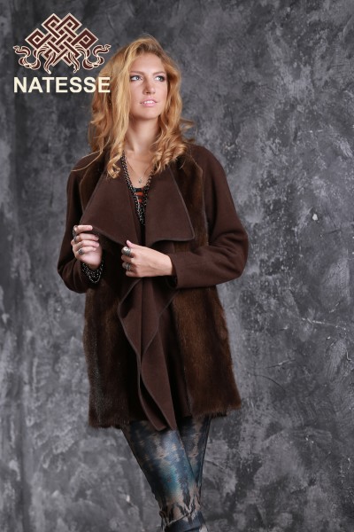Комбинированное кашемировое пальто с норкой 